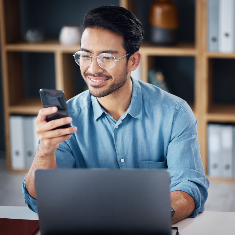 Búsqueda de empleo haz networking y utiliza sitios de empleo en línea